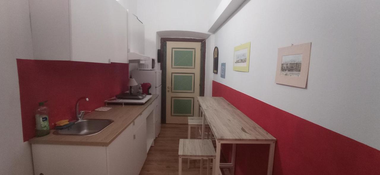 Onlyrooms III - Piazza Jenne 칼리아리 외부 사진