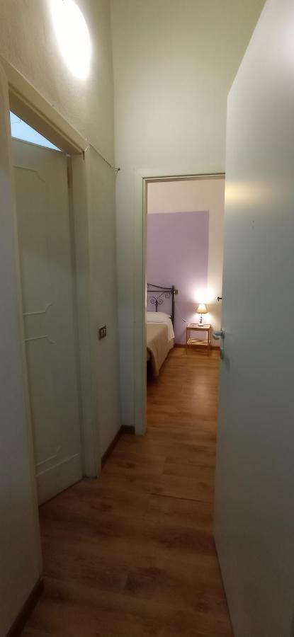 Onlyrooms III - Piazza Jenne 칼리아리 외부 사진